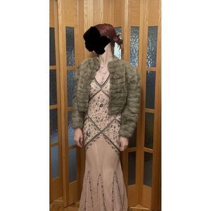 Gorgeous Luxurious Hamilton & Co Faux Fur Coat From New Haven Paris est.‎ Size 6